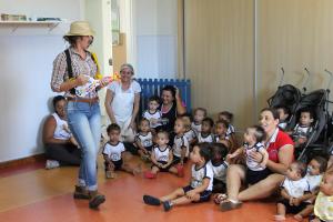 18/04 DIA NACIONAL DO LIVRO INFANTIL  APRESENTAO TEATRO 